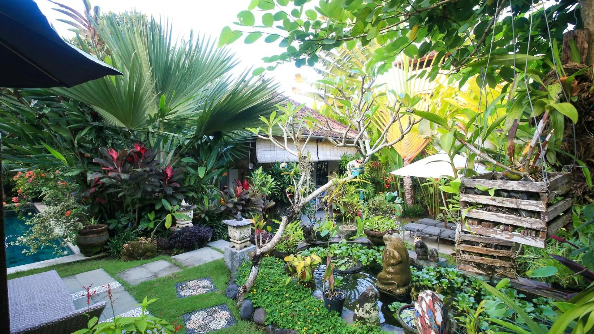 Bungalow Jepun At Villa Semua Suka أوبود إندونيسيا